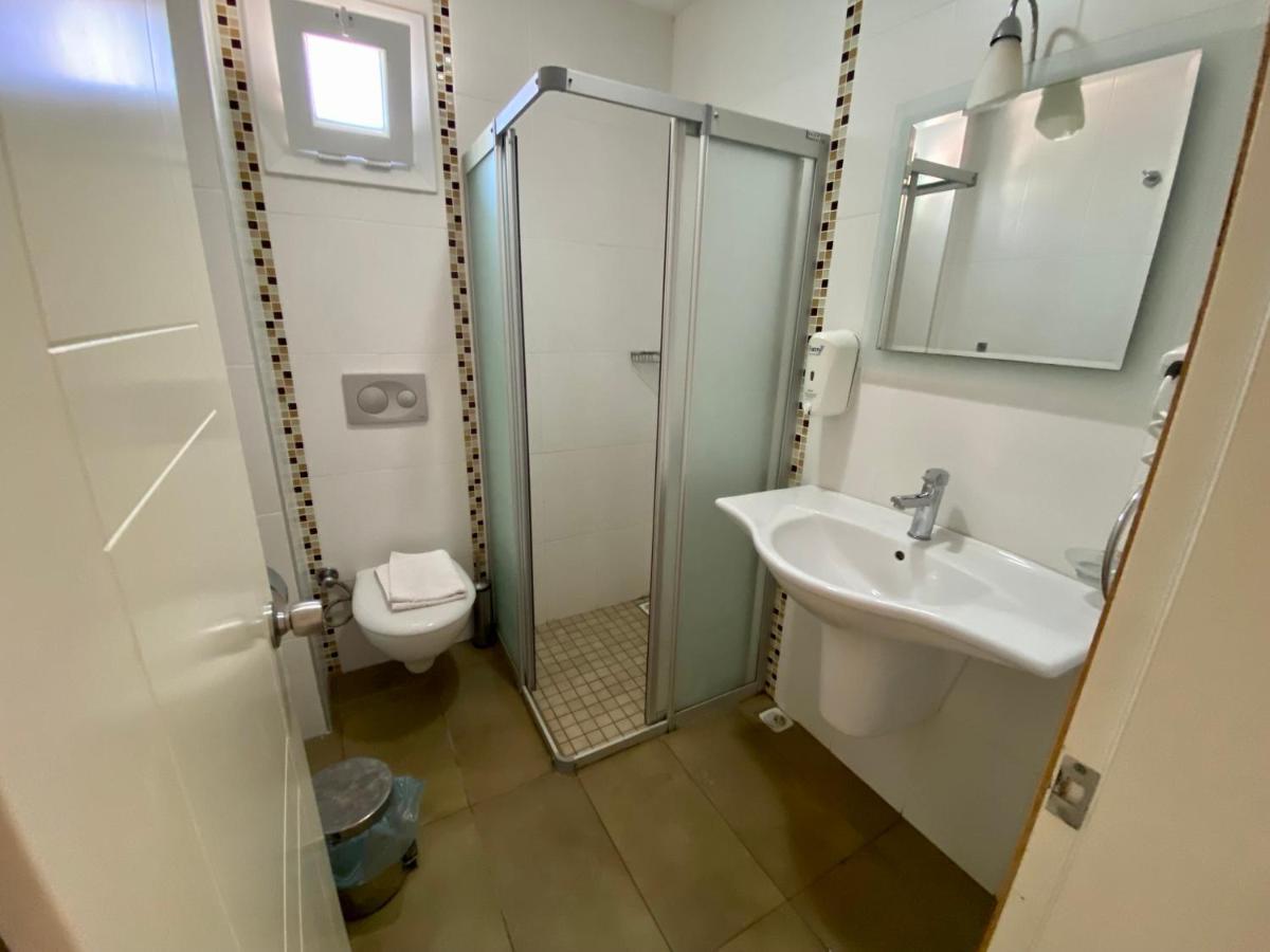 Konfor Suite Otel Cedit Zewnętrze zdjęcie