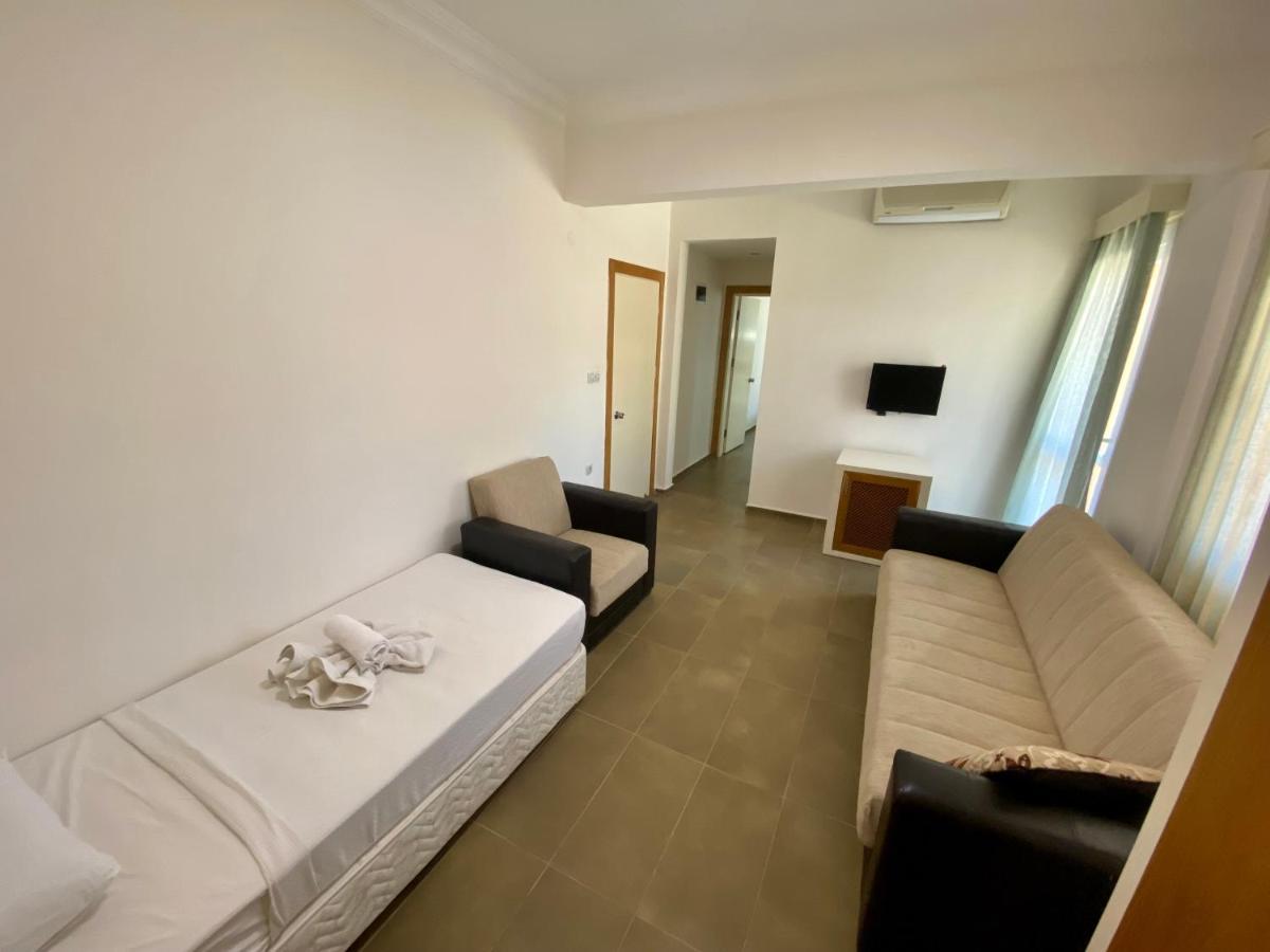 Konfor Suite Otel Cedit Zewnętrze zdjęcie