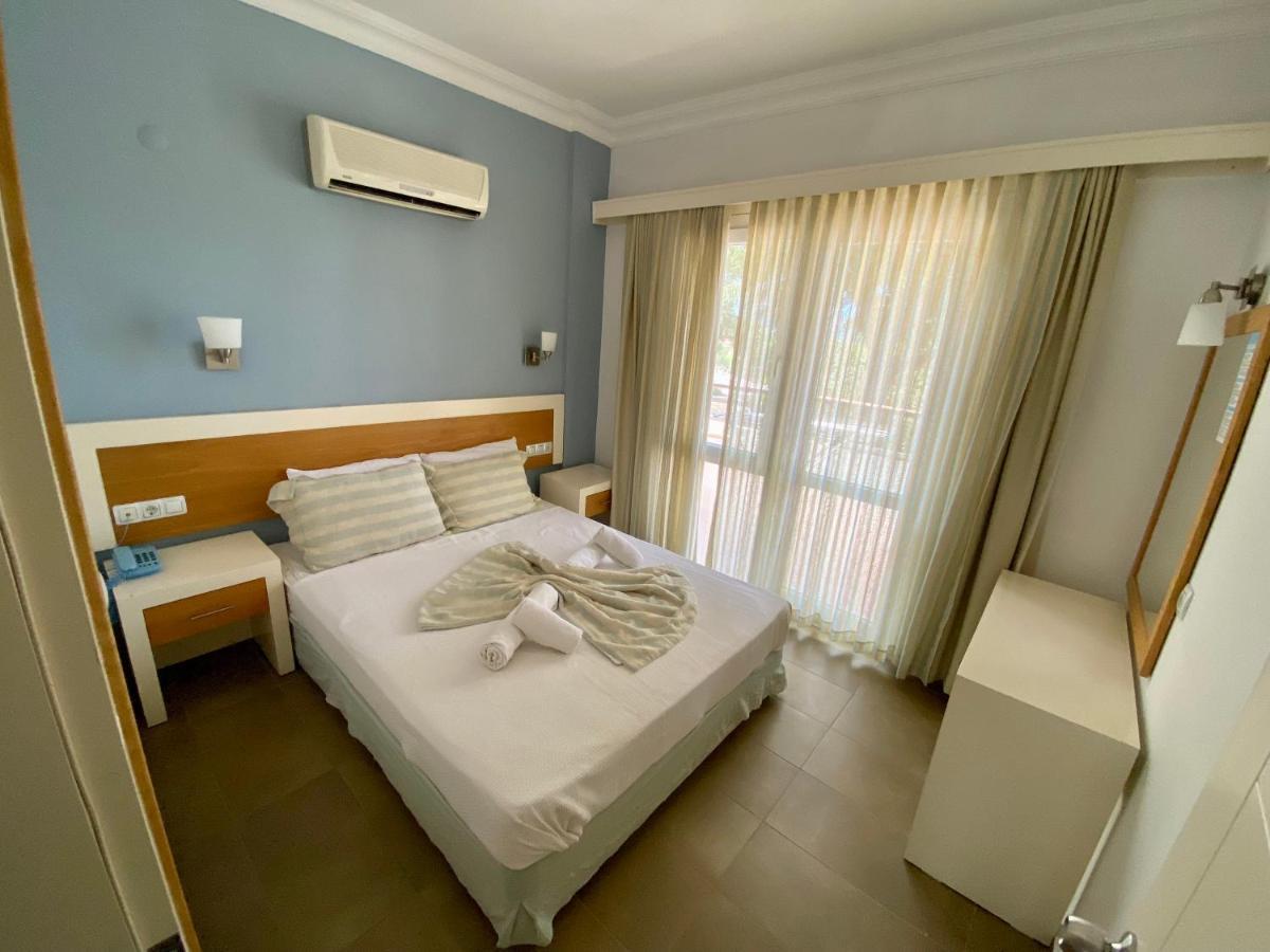 Konfor Suite Otel Cedit Zewnętrze zdjęcie