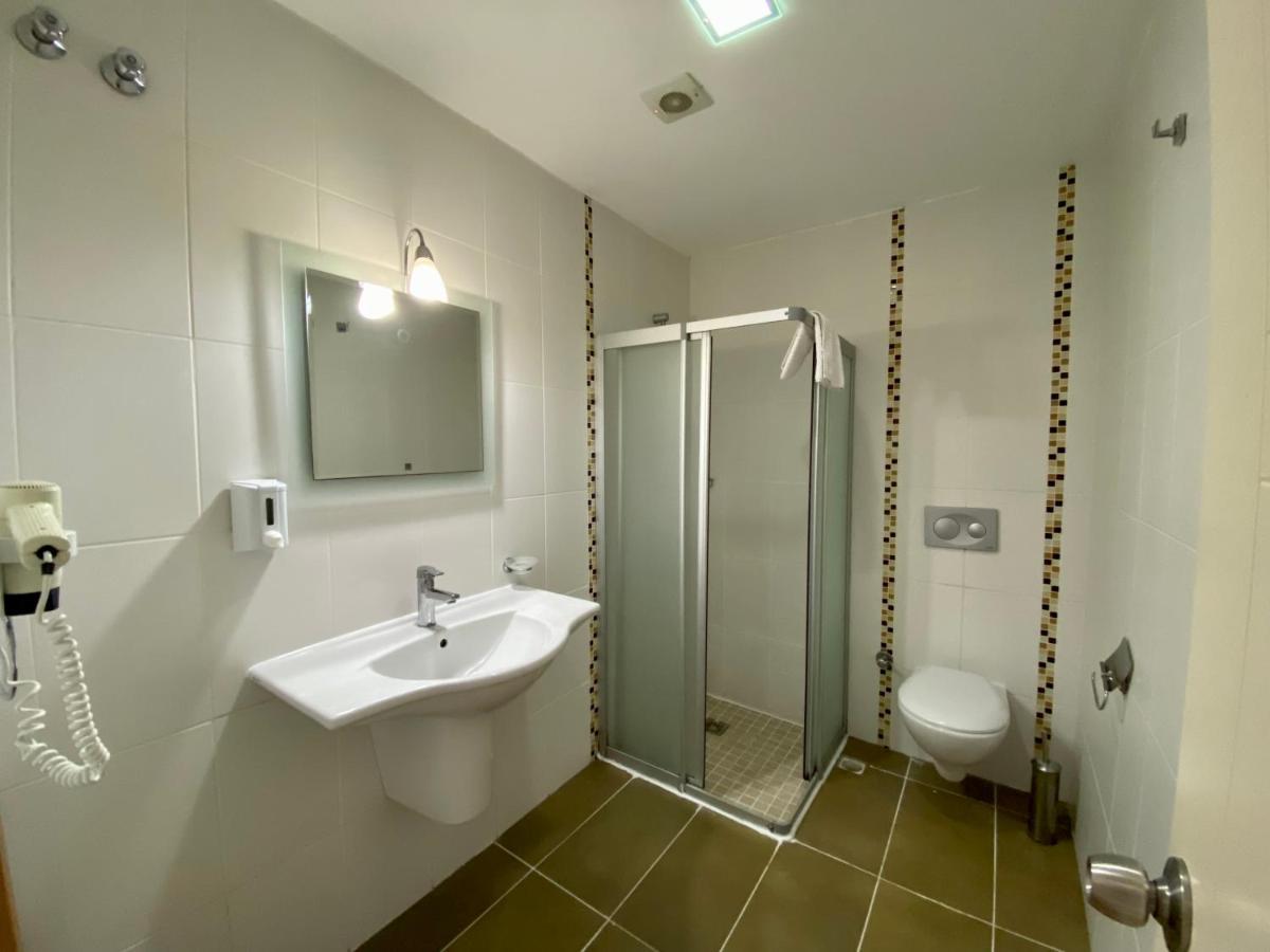 Konfor Suite Otel Cedit Zewnętrze zdjęcie