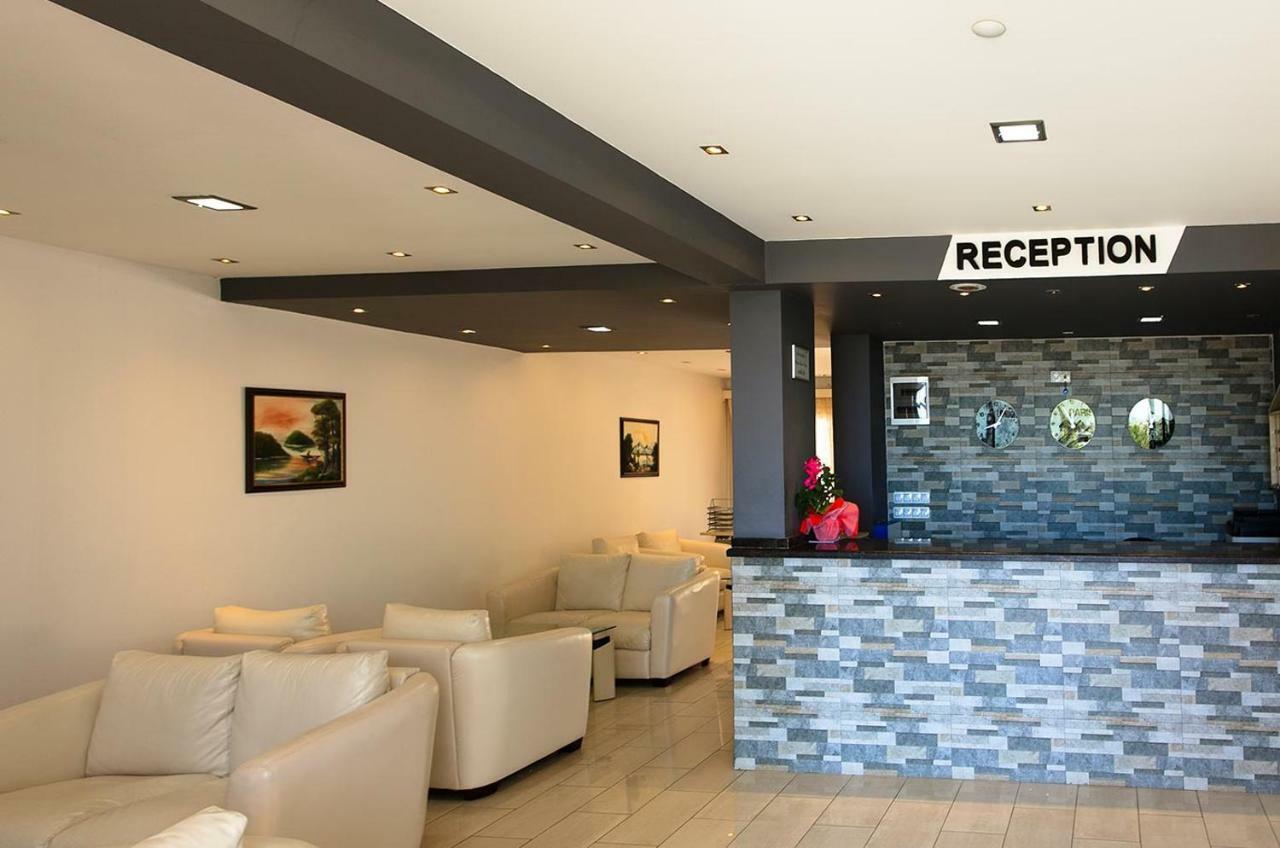 Konfor Suite Otel Cedit Zewnętrze zdjęcie